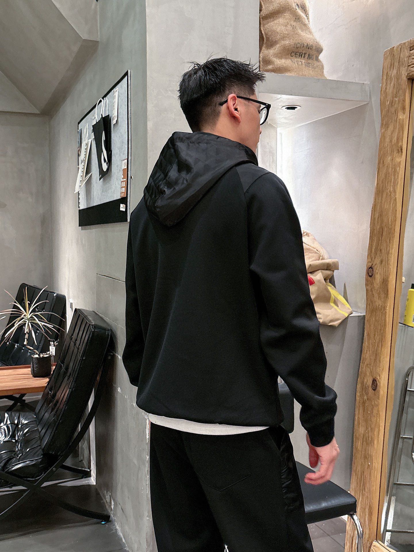 プラダ「Prada」秋冬 メンズ  カジュアルスポーツセット
