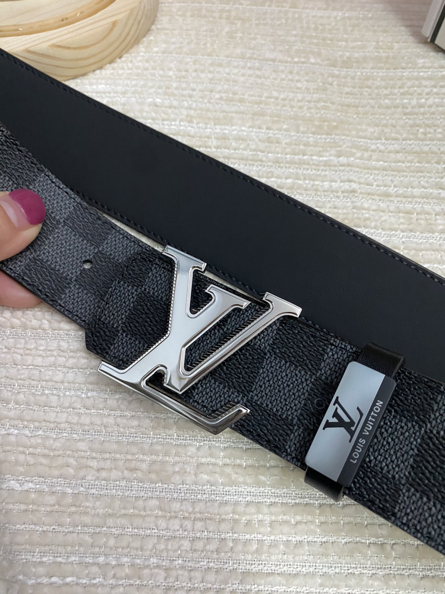 【新商品入荷】Louis Vuitton クラシックハイクオリティベルト「全長約 100cm」