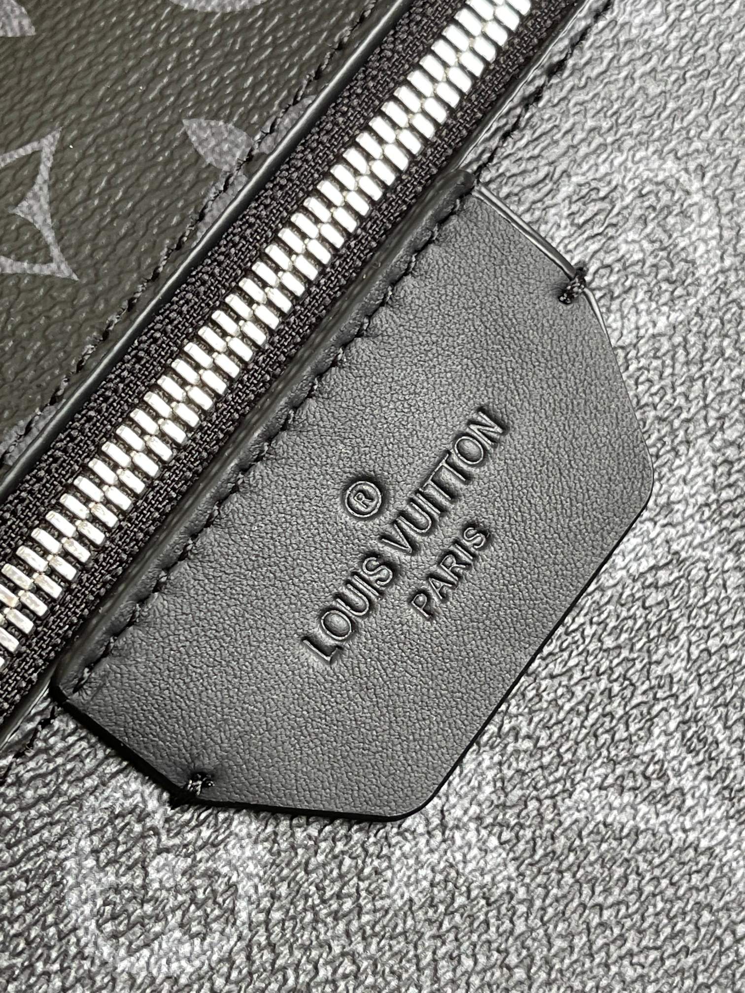 ルイ・ヴィトン「Louis Vuitton」ディスカバリーバックパック