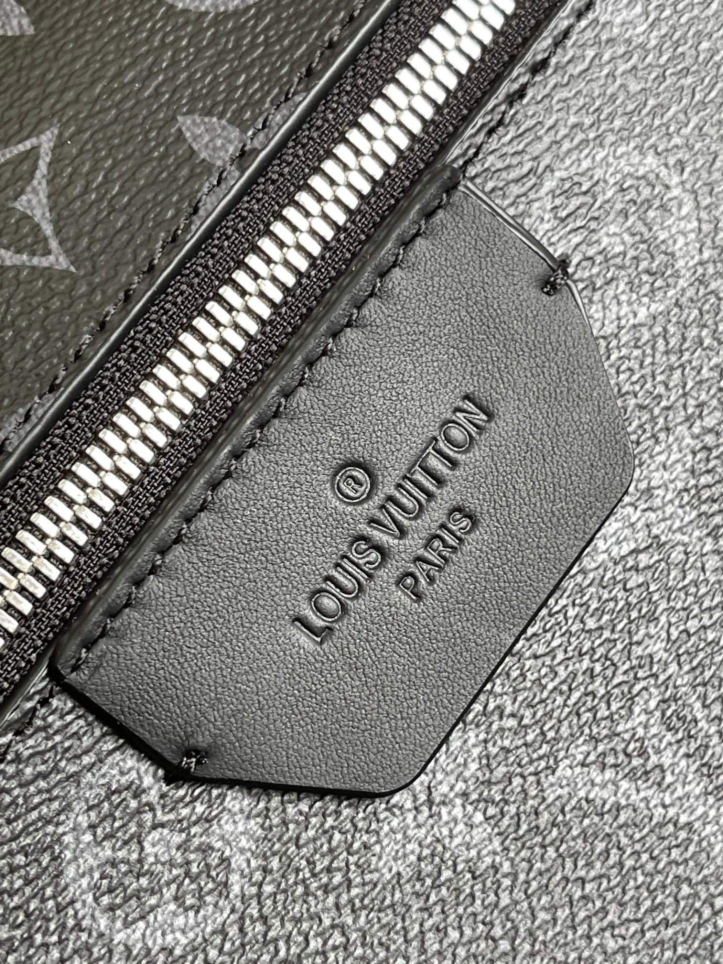 ルイ・ヴィトン「Louis Vuitton」ディスカバリーバックパック