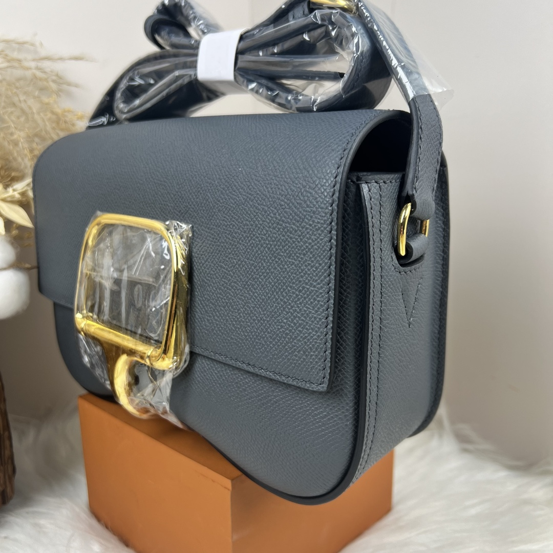 【厳選新入荷】エルメス Della Cavalleria Elan サドル金具クロスボディバッグ「乗馬モチーフ本革ショルダー」