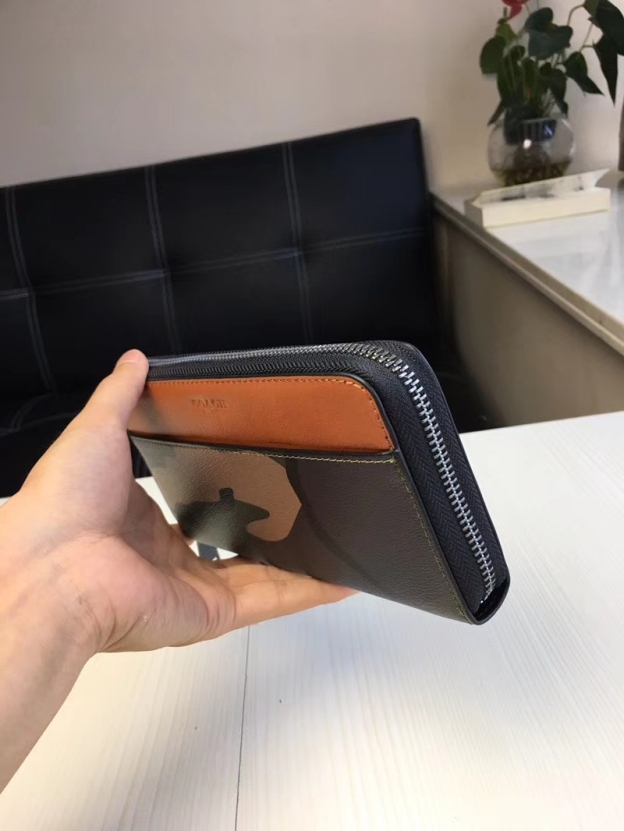 コーチ「Coach」メンズ ラウンドファスナー ロングウォレット