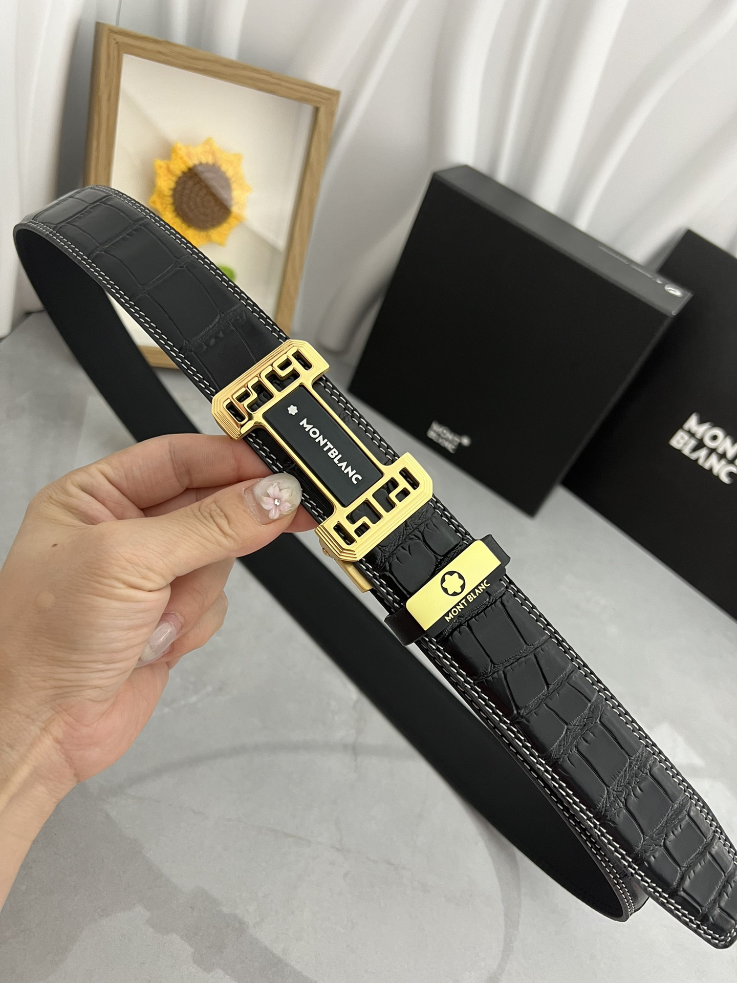 【厳選在庫】Montblanc ビジネスマン正装ベルト「全長約 100cm」