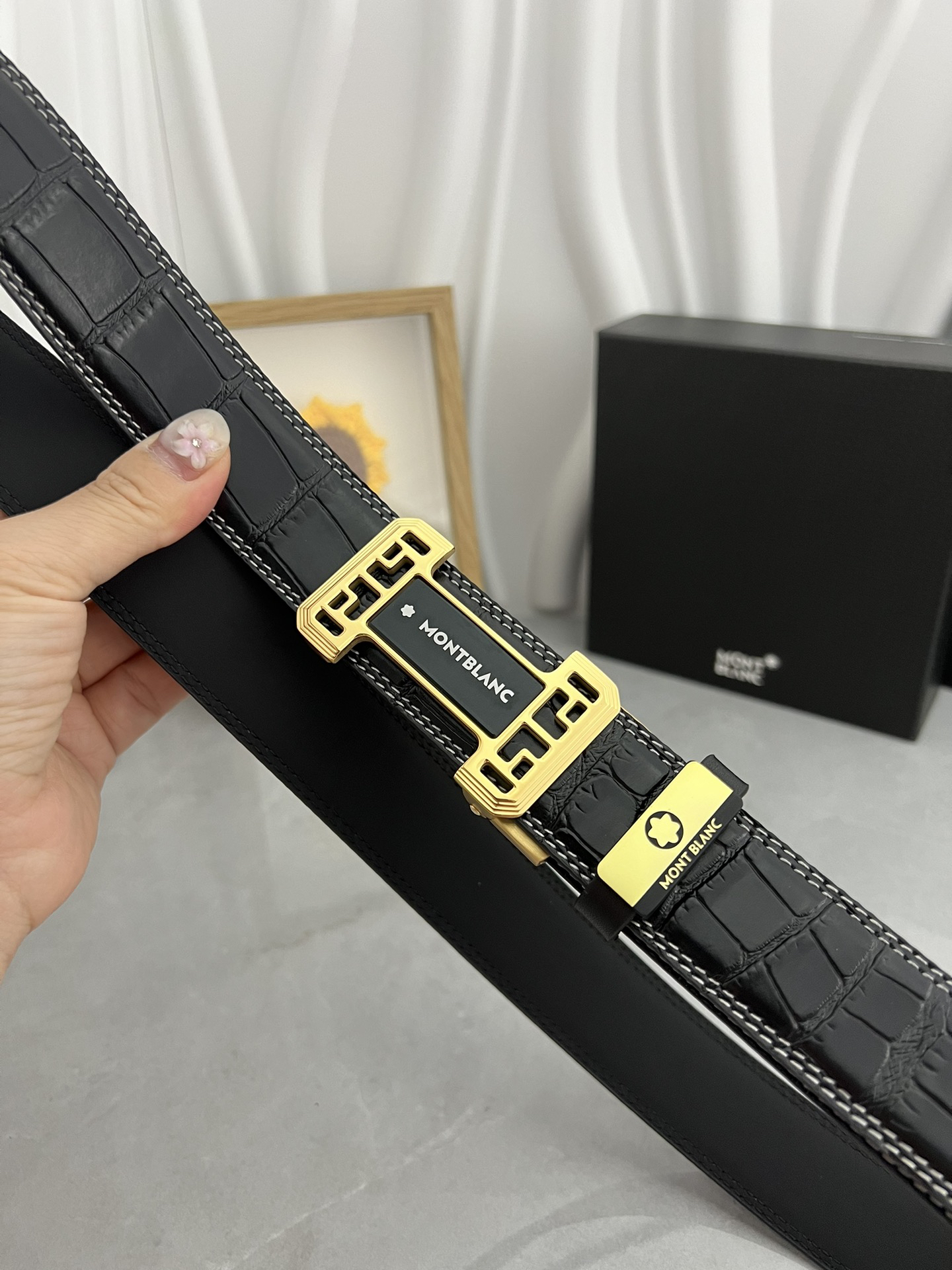 【厳選在庫】Montblanc ビジネスマン正装ベルト「全長約 100cm」