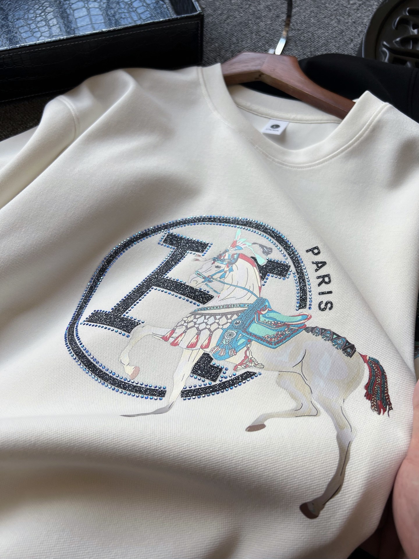 エルメス「Hermès」秋冬新作ラウンドネックスウェット