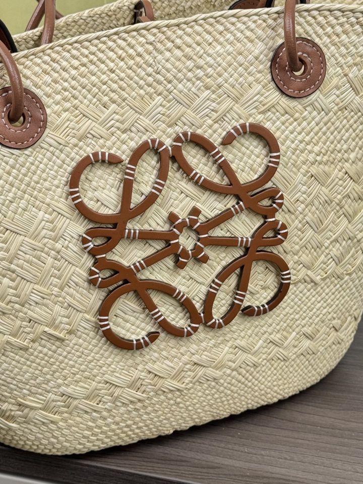 ロエベ「Loewe」 Paula's Ibiza ラフィア トートバッグ