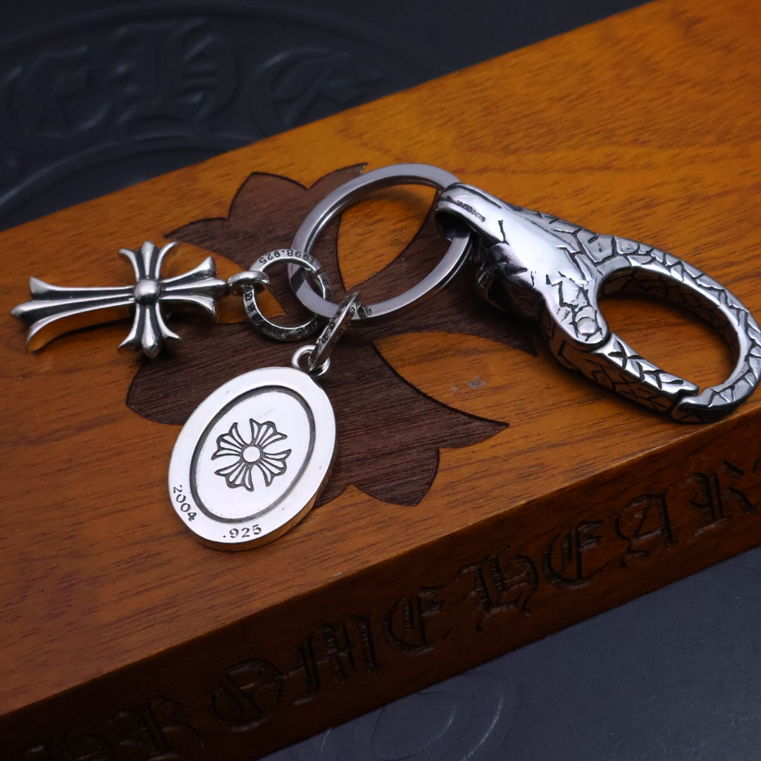 クロムハーツ「Chrome Hearts」キーホルダー＆バッグチャーム - トレンドシンボル