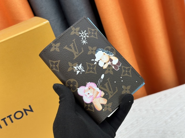 ルイ・ヴィトン パスポートカバー クーヴェルテュール･パスポール