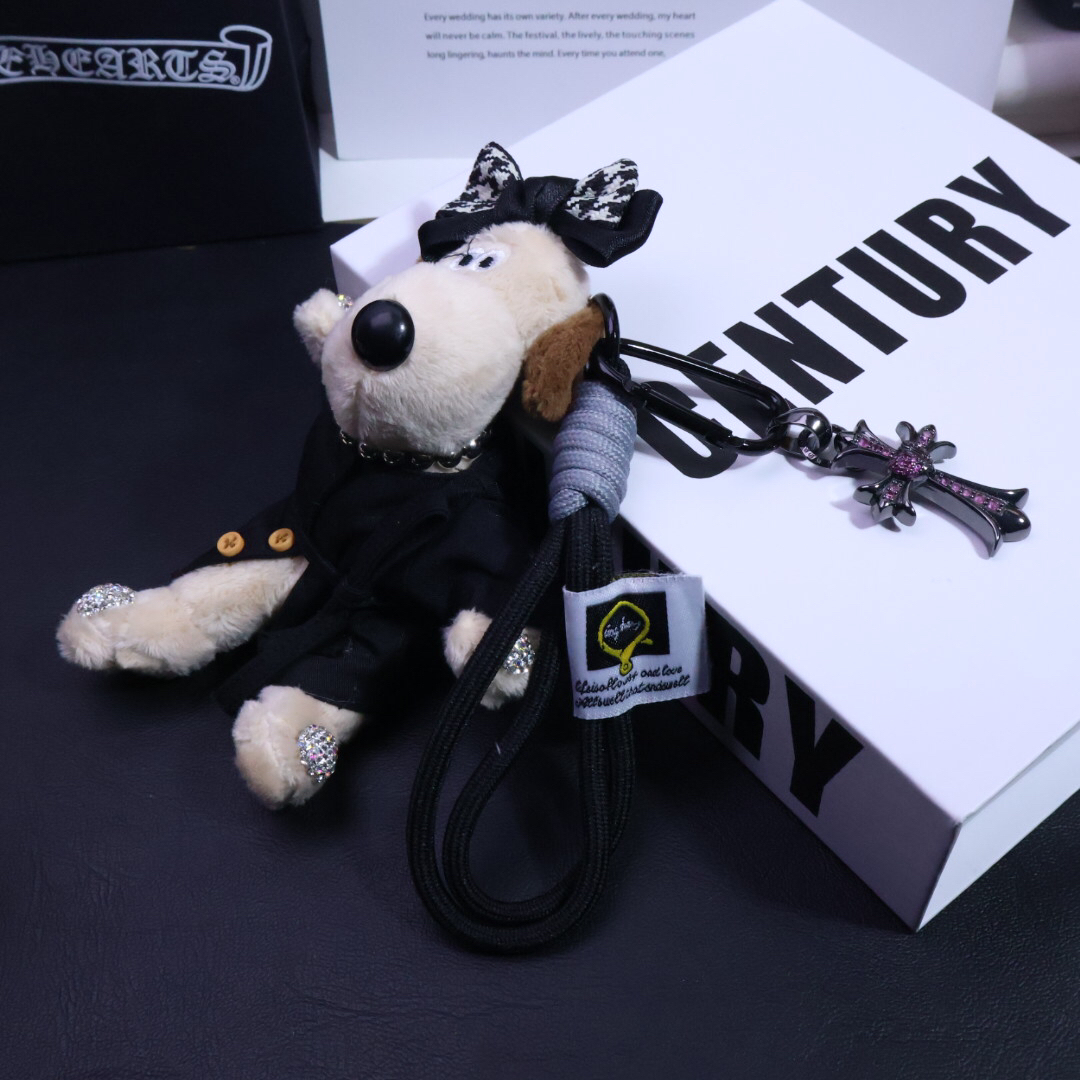 クロムハーツ「Chrome Hearts」バッグチャーム - すべてのトレンドバッグに合わせて、クールでキュートなスタイルを