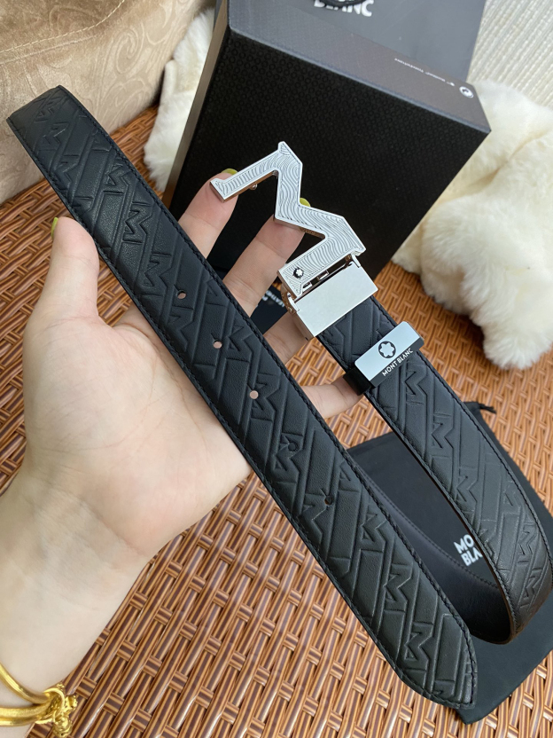 【厳選在庫】Montblanc ビジネスマン正装ベルト「全長約 100cm」