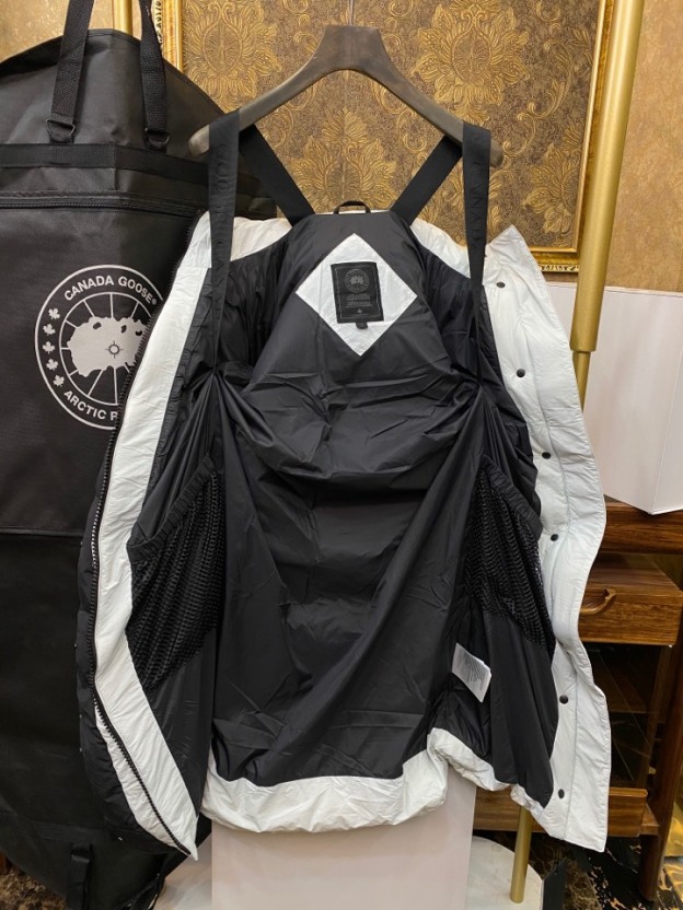 カナダグース ファッションフーディロングダウンジャケット 男女兼用