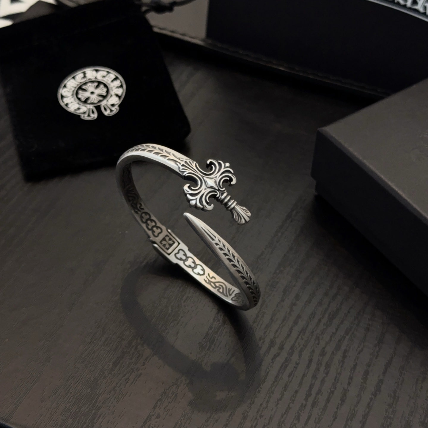 クロムハーツ「Chrome Hearts」ブレスレット - ヴィンテージ＆ロックテイスト ペア用