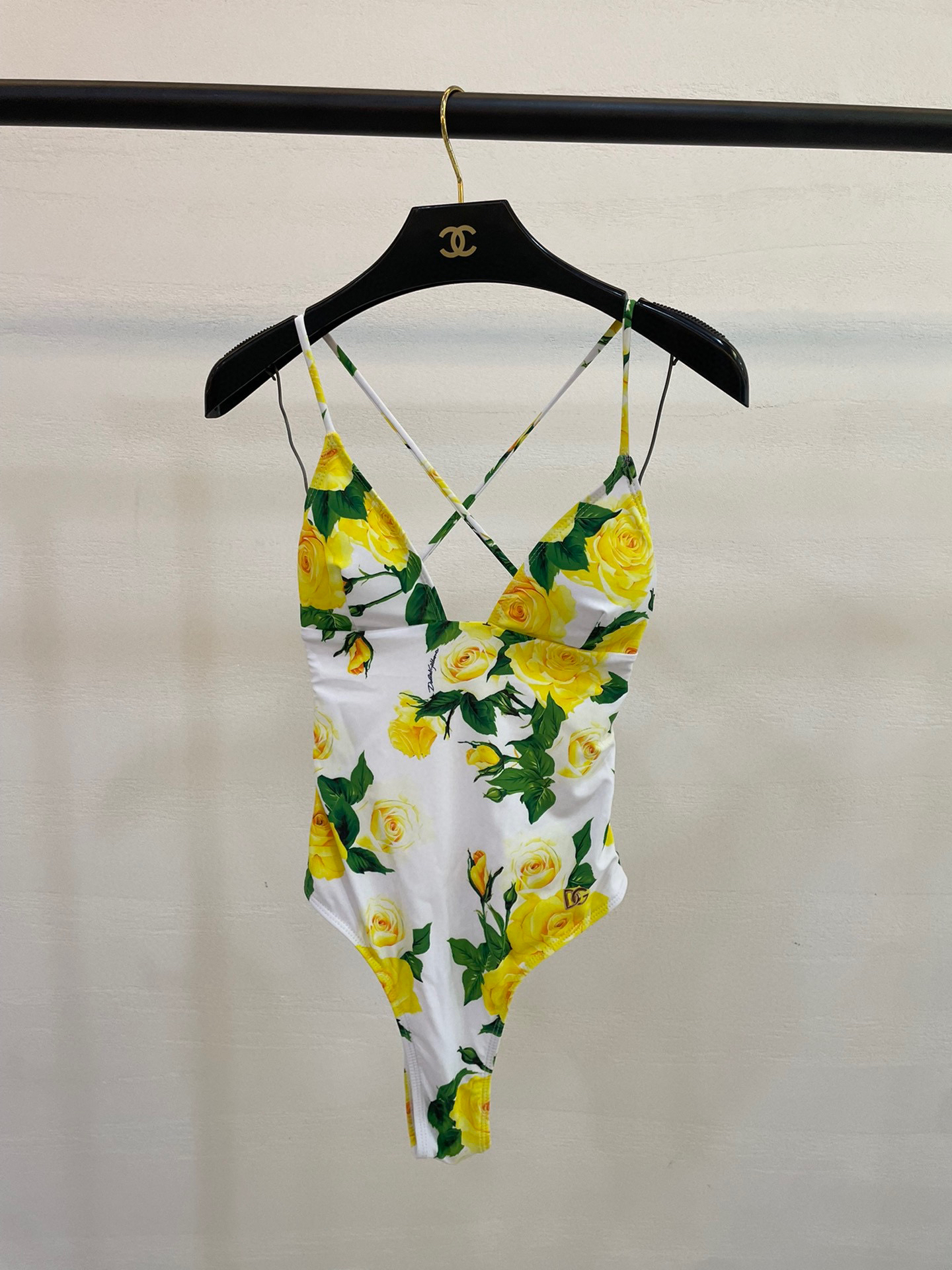 ドルチェ・アンド・ガッバーナ「D&G」ワンピース水着「2025夏季限定・人気プレミアムスイム登場！」