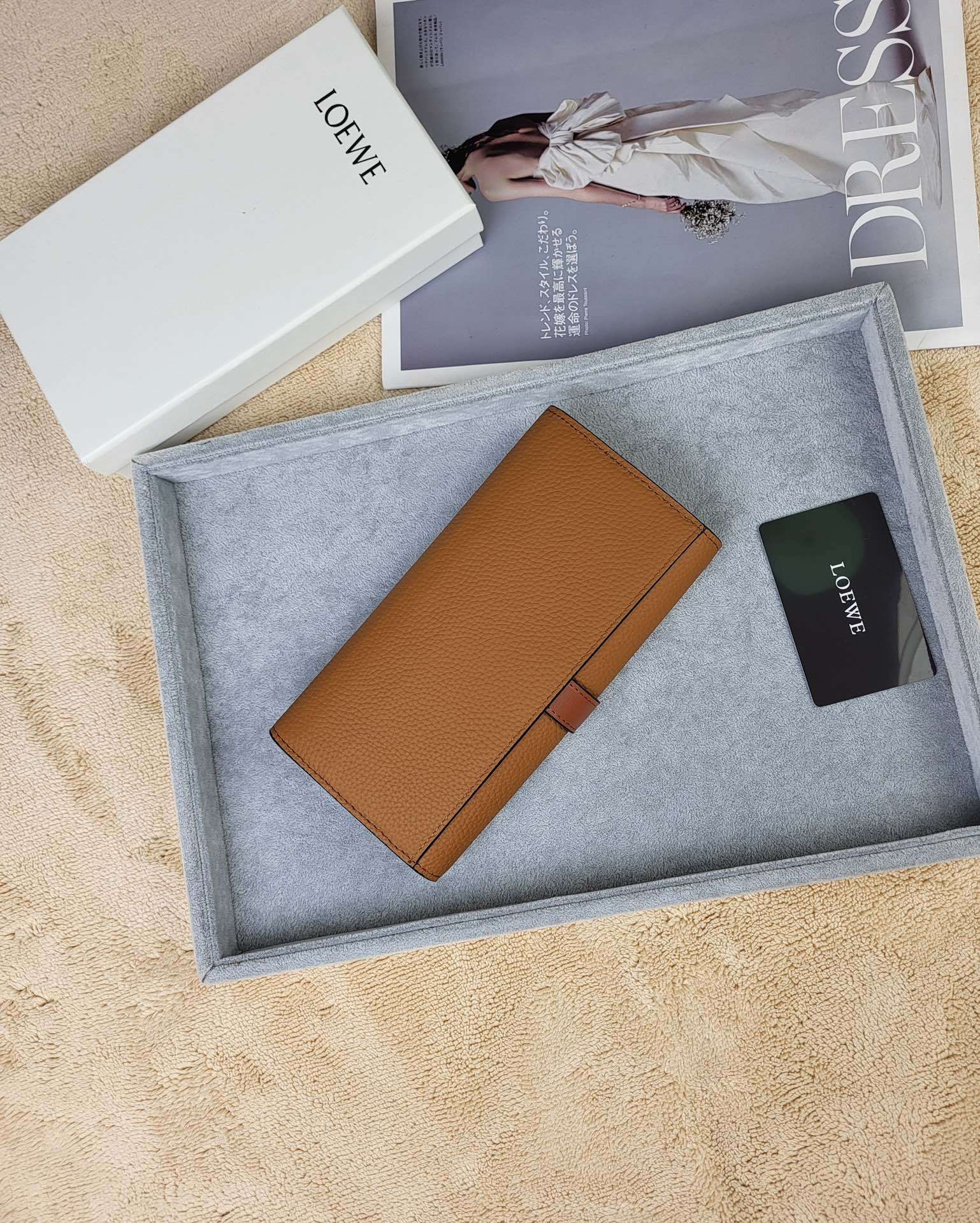 ロエベ「LOEWE」アナグラム コンティネンタル ウォレット 6色