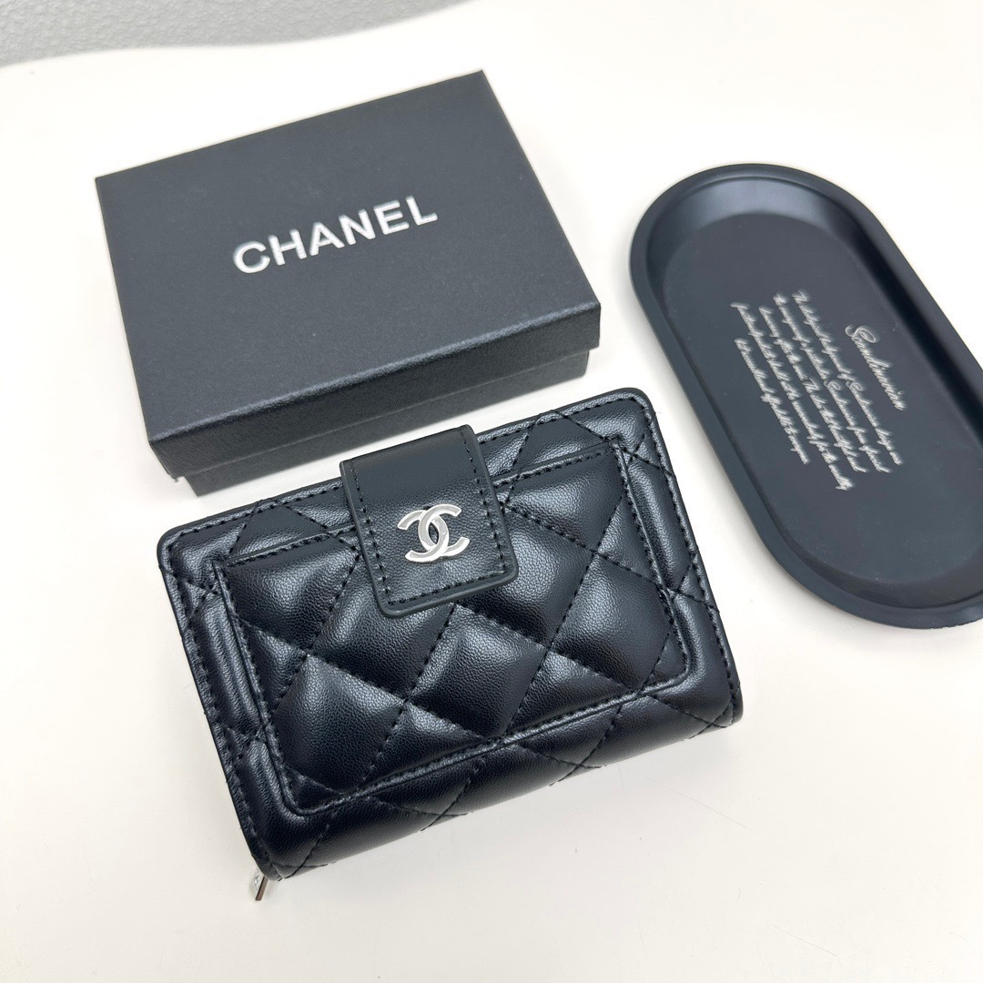 シャネル「Chanel」財布 多機能な小さな財布！