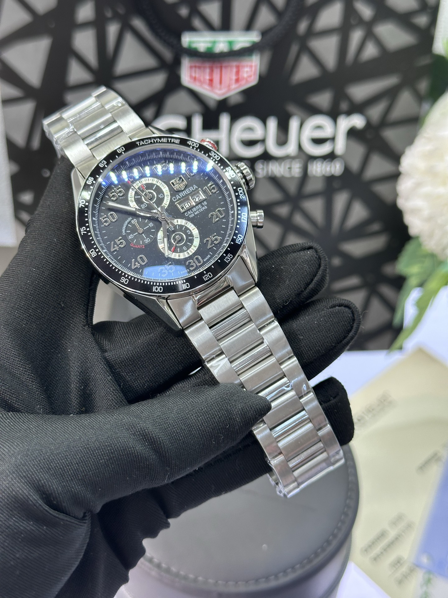 タグ・ホイヤー「TAG Heuer」クロノグラフ メンズウォッチ40MM