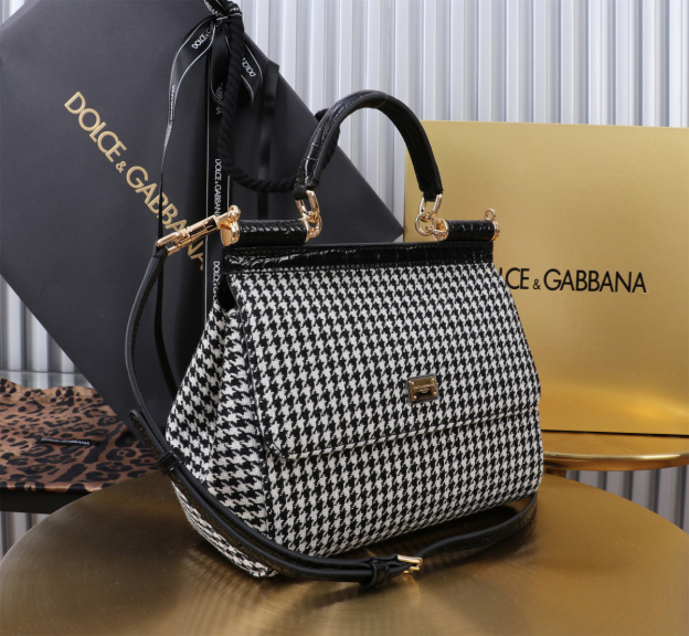 ドルチェ・アンド・ガッバーナ「D&G」クロコダイルエンボス ツイード トップハンドルバッグ