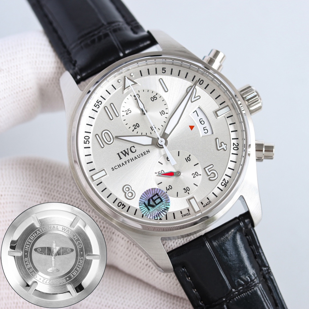 アイダブリューシー［IWC］シャフハウゼン パイロットウォッチ クロノグラフ スピットファイア クロノグラフ腕時計40MM