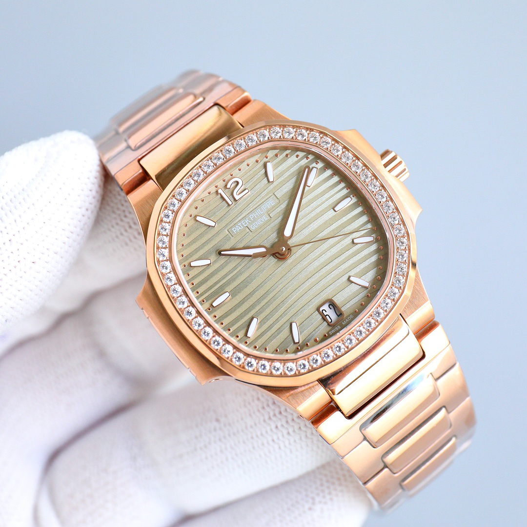 パテック・フィリップ「Patek Philippe」ノーチラス35.2mmレディースウォッチ