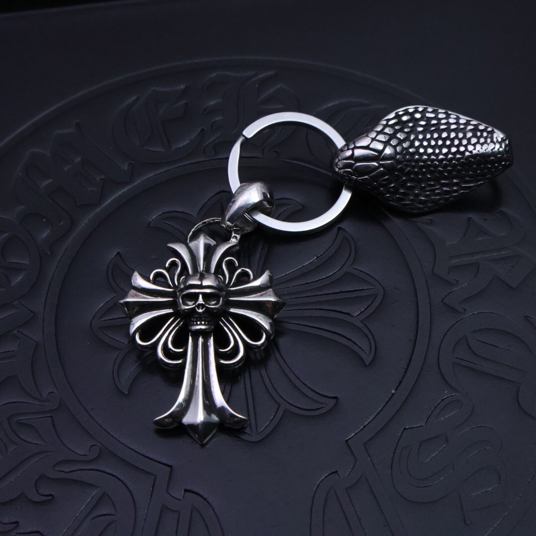クロムハーツ「Chrome Hearts」キーホルダー＆バッグチャーム - トレンドシンボル