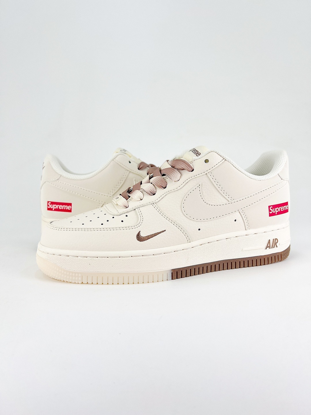 ナイキ「Nike」カジュアルシューズ