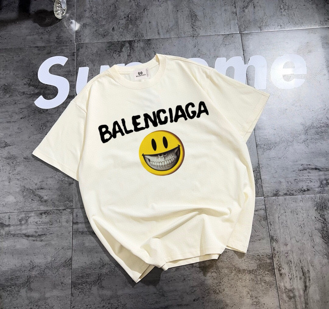 バレンシアガ「Balenciaga」バレンシアガ「Balenciaga」レトロカップルプリント半袖