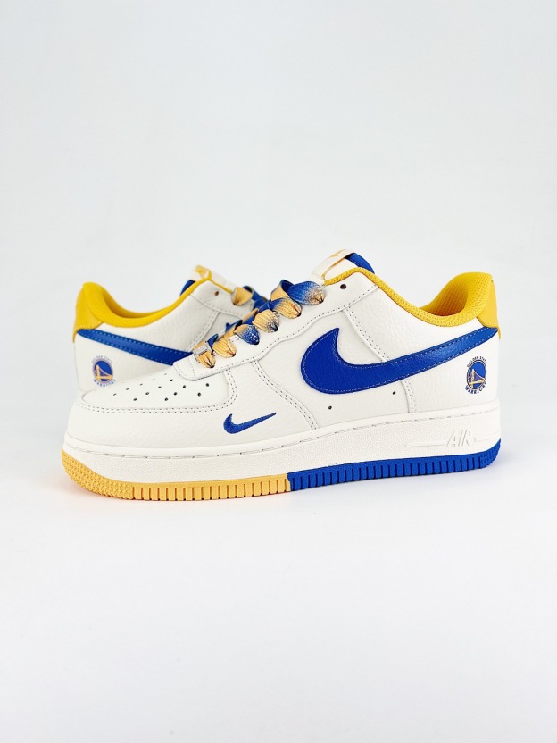 ナイキ「Nike」カジュアルシューズ