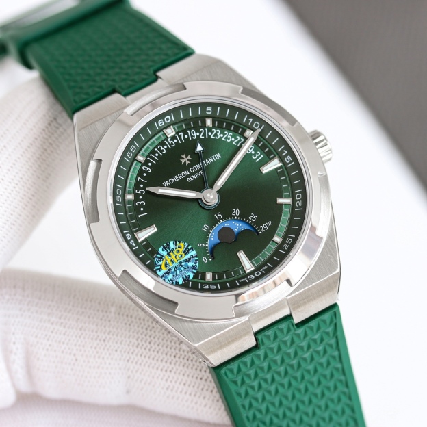 ヴァシュロン・コンスタンタン［Vacheron Constantin］Overseas Moon Phase Retrograde 腕時計41MM