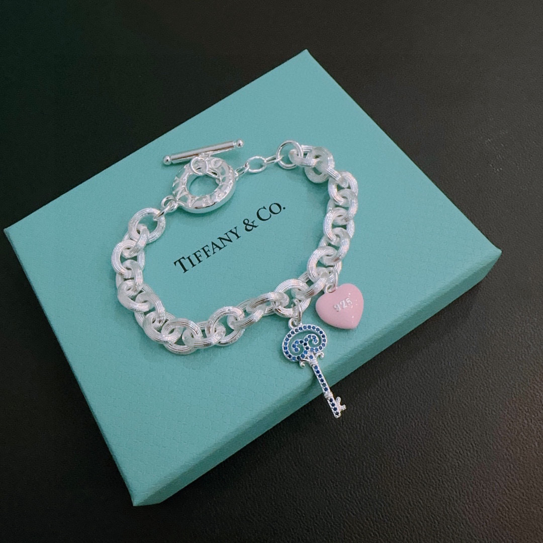 ティファニー「Tiffany & Co.」ポリッシュドシルバーリンク ブレスレット