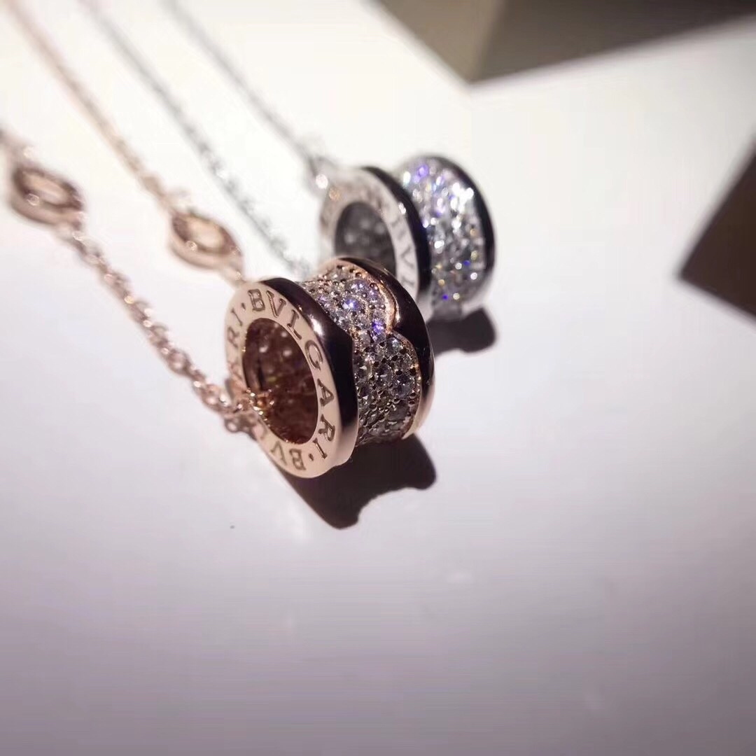 ブルガリ「Bvlgari」B.zero1 フルダイヤモンド ネックレス44mm