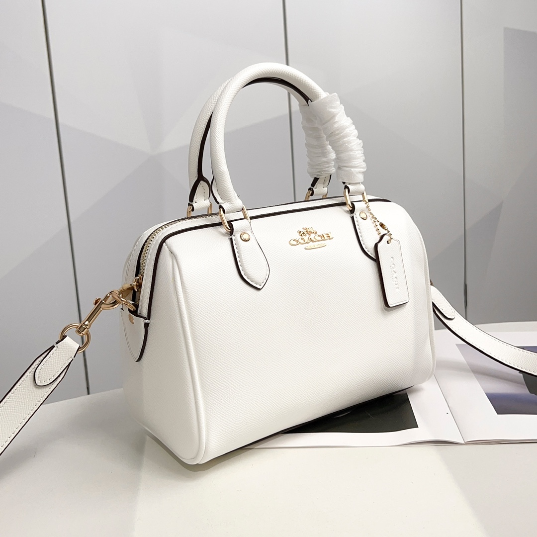 コーチ「Coach」 Rowan ラージサイズ ボストンバッグ