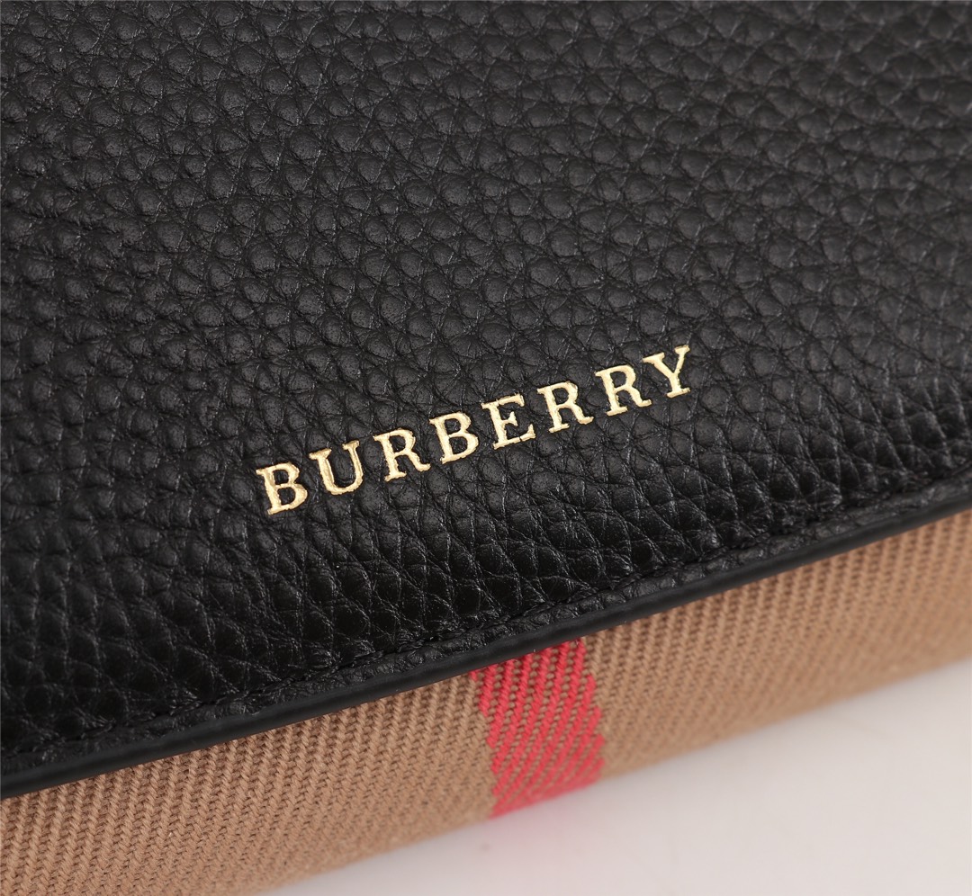バーバリー「Burberry」クラシック チェック レディース 長財布