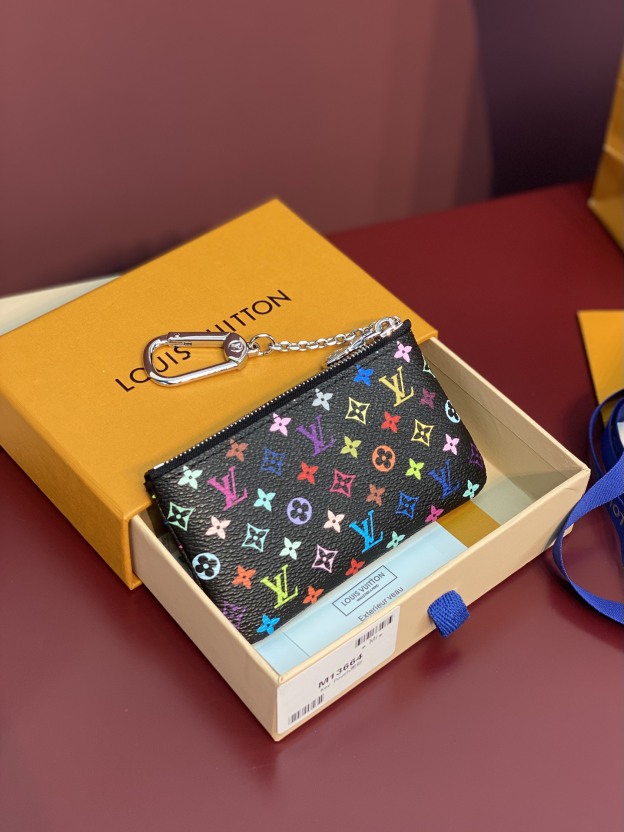 ルイ・ヴィトン「Louis Vuitton」LV × TM ポシェット･クレ