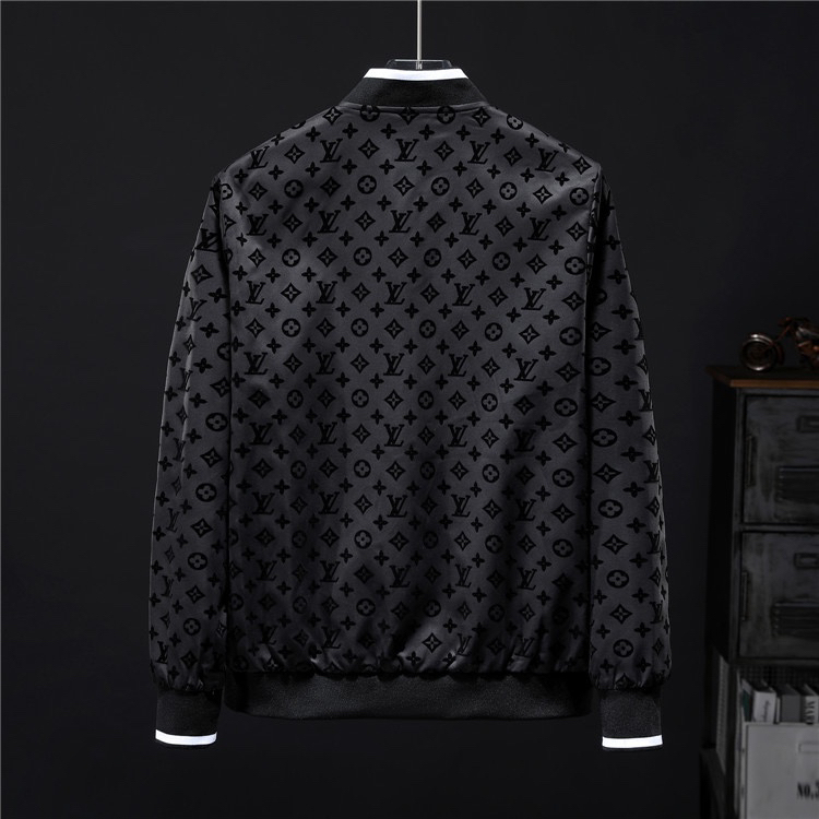 ルイ・ヴィトン「Louis Vuitton」2024秋冬 クラシックロゴ ラウンドネックジャケット メンズアウター