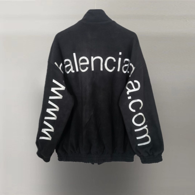 バレンシアガ「Balenciaga」‌2025年秋冬新作 URLエンブロイダリー ロゴジャケット