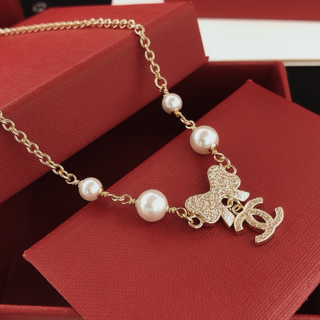 シャネル「Chanel」最新のリボンネックレスです42cm