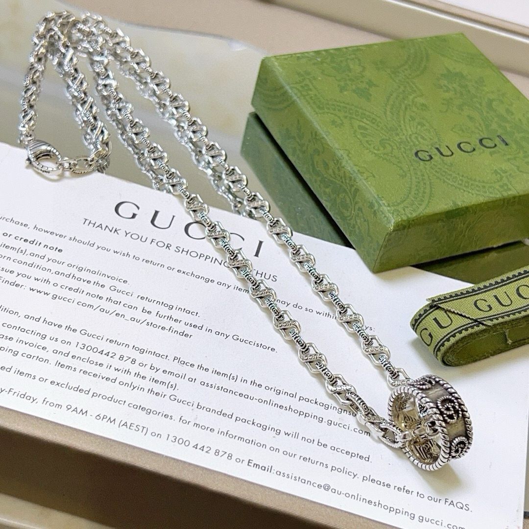 グッチ「Gucci」ANGER FOREST ダブルG ヴィンテージペンダント ネックレス45cm