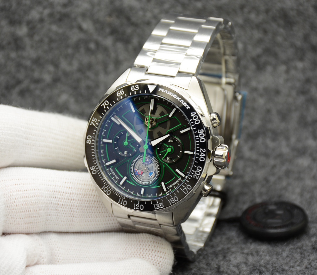 タグ・ホイヤー「TAG Heuer」フォーミュラー1 クロノグラフクォーツ メンズ 腕時計44.5mm