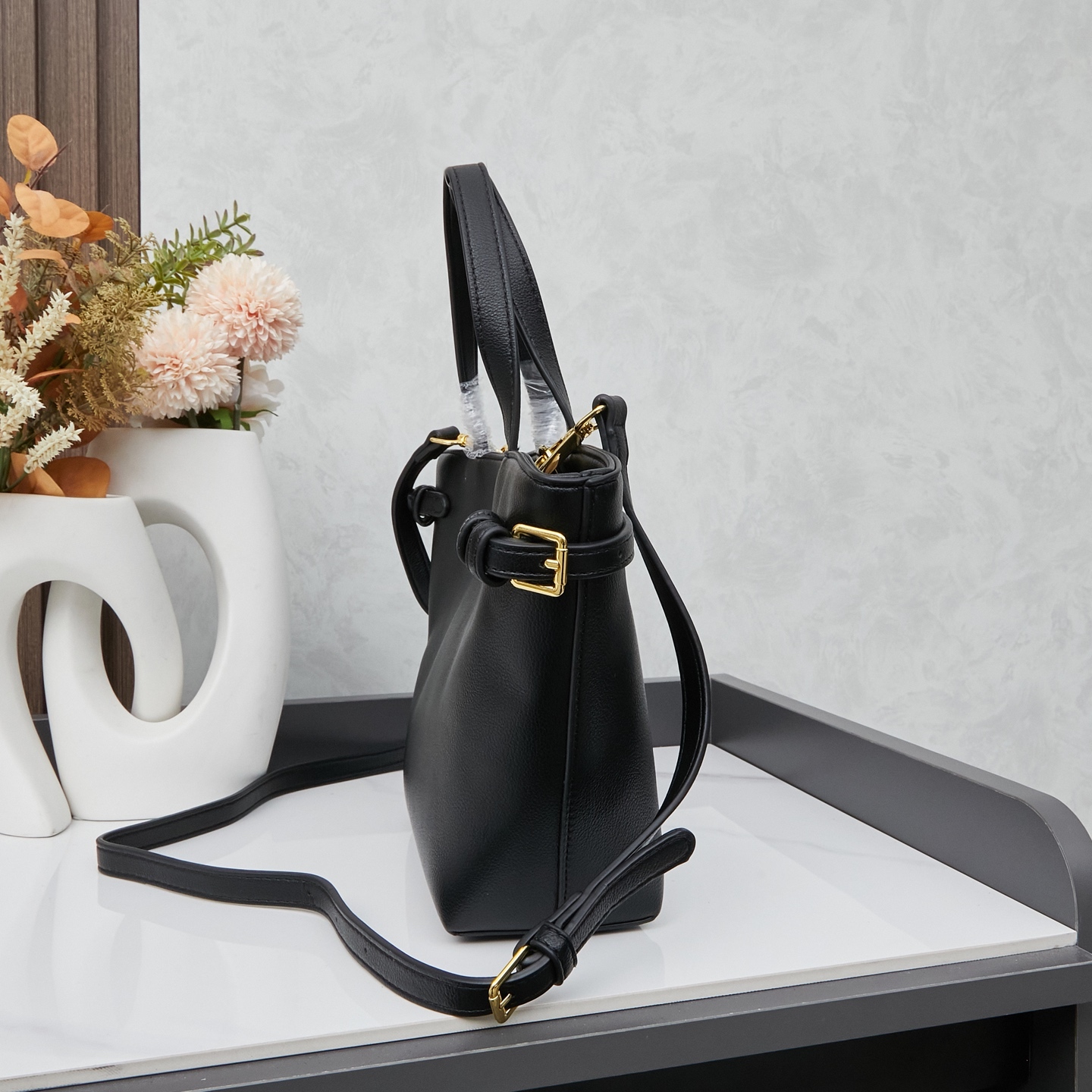 セリーヌ「Celine」TRIOMPHE レザー トートバッグ