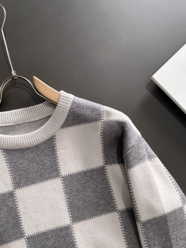 グッチ「Gucci」秋冬に欠かせないウールニットセーター