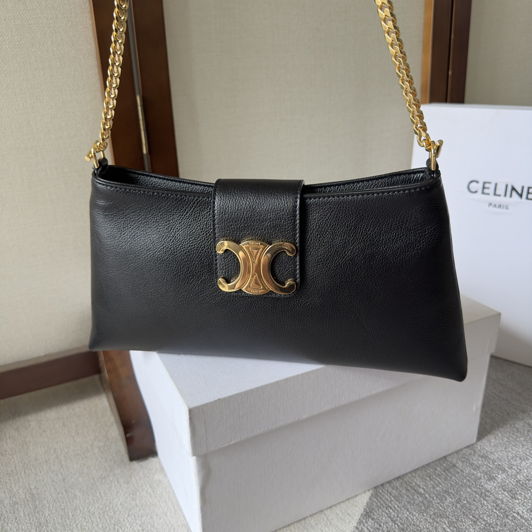 セリーヌ「Celine」TRIOMPHE SOFT WILTERN クラッチバッグ