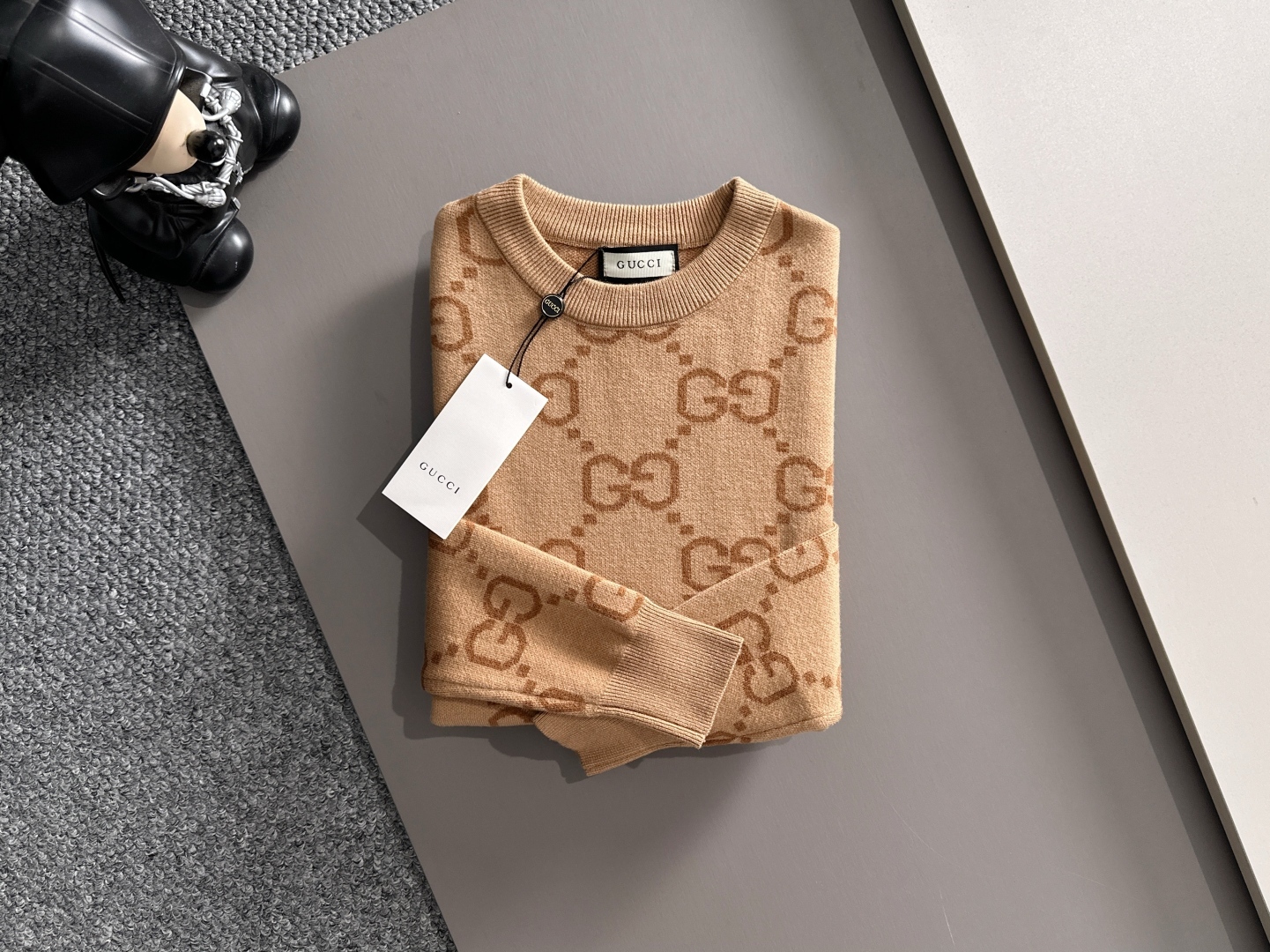 グッチ「Gucci」秋冬ウール混紡丸首プルオーバーニットセーター