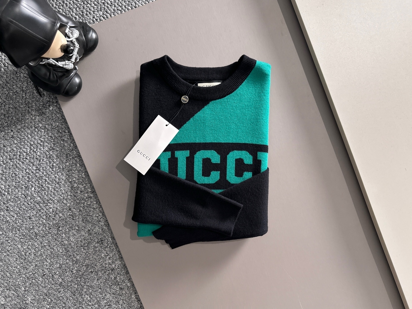 グッチ「Gucci」秋冬ウール混紡丸首プルオーバーニットセーター