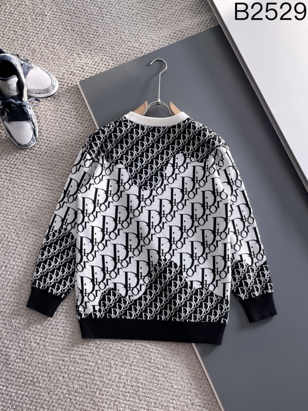 ディオール「Dior」秋冬新作ニットクルーネックセーター