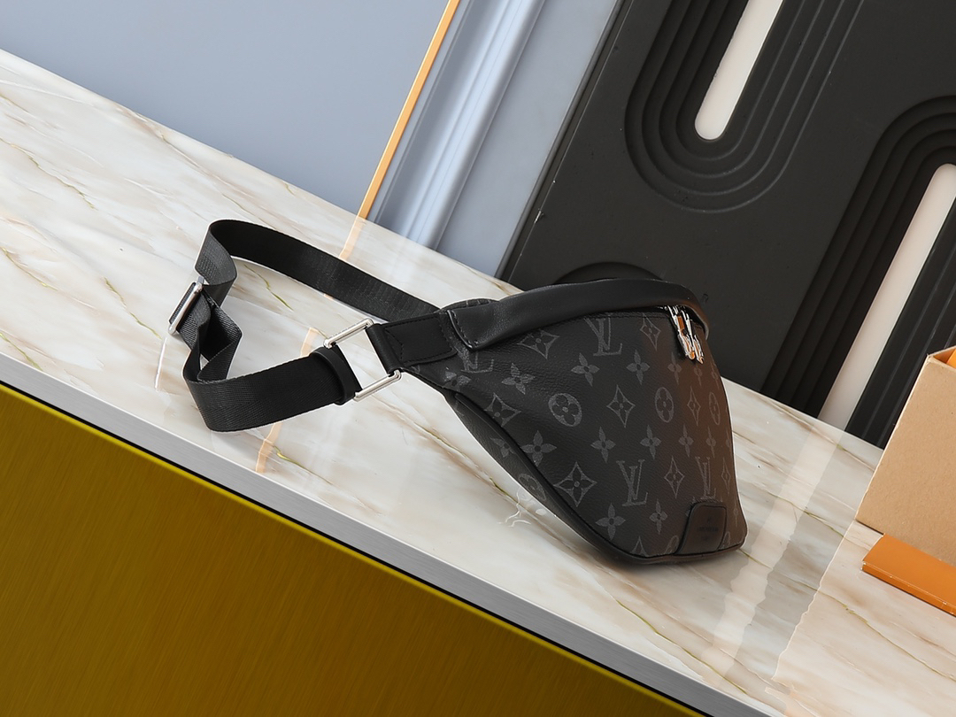 ルイ・ヴィトン「Louis Vuitton」Discovery チェストバッグ＆ウエストバッグ