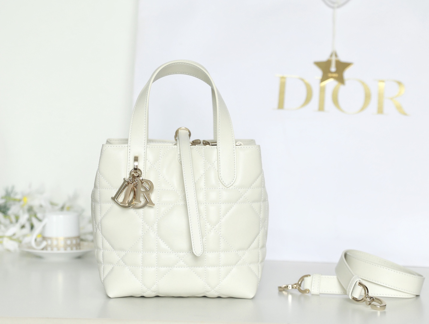ディオール「Dior」トートバッグ コンパクト