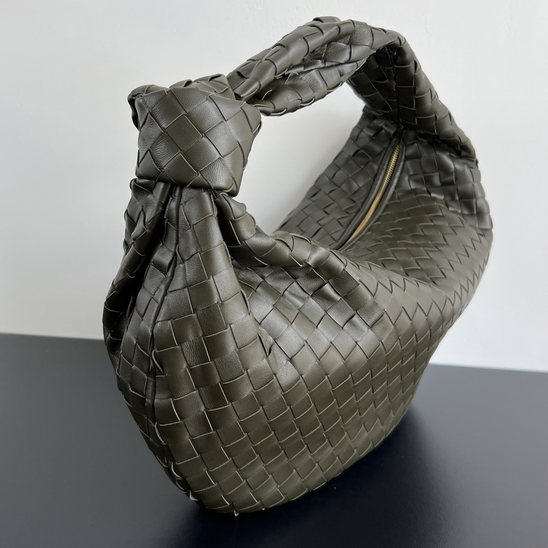 ボッテガ・ヴェネタ「Bottega Veneta」Jodie ラージトート