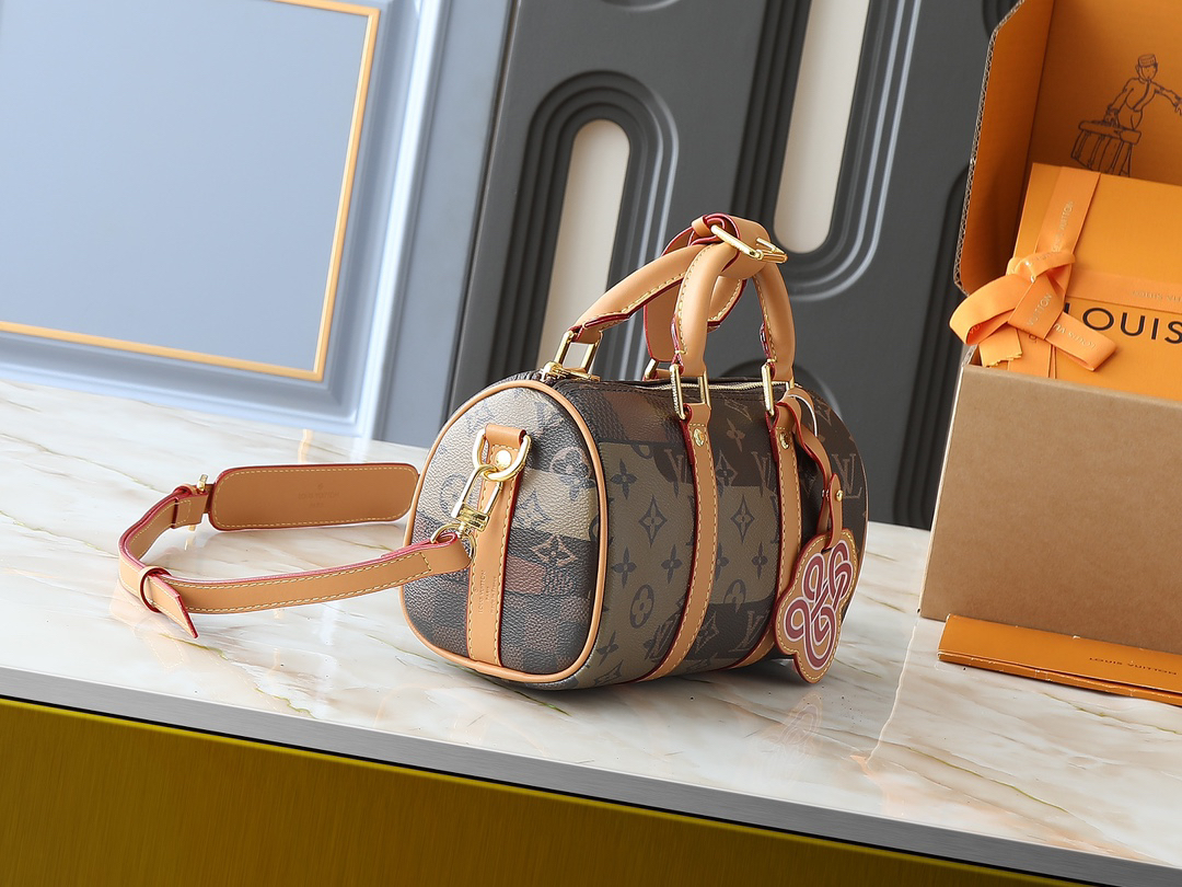 ルイ・ヴィトン キーポル･バンドリエール 25
