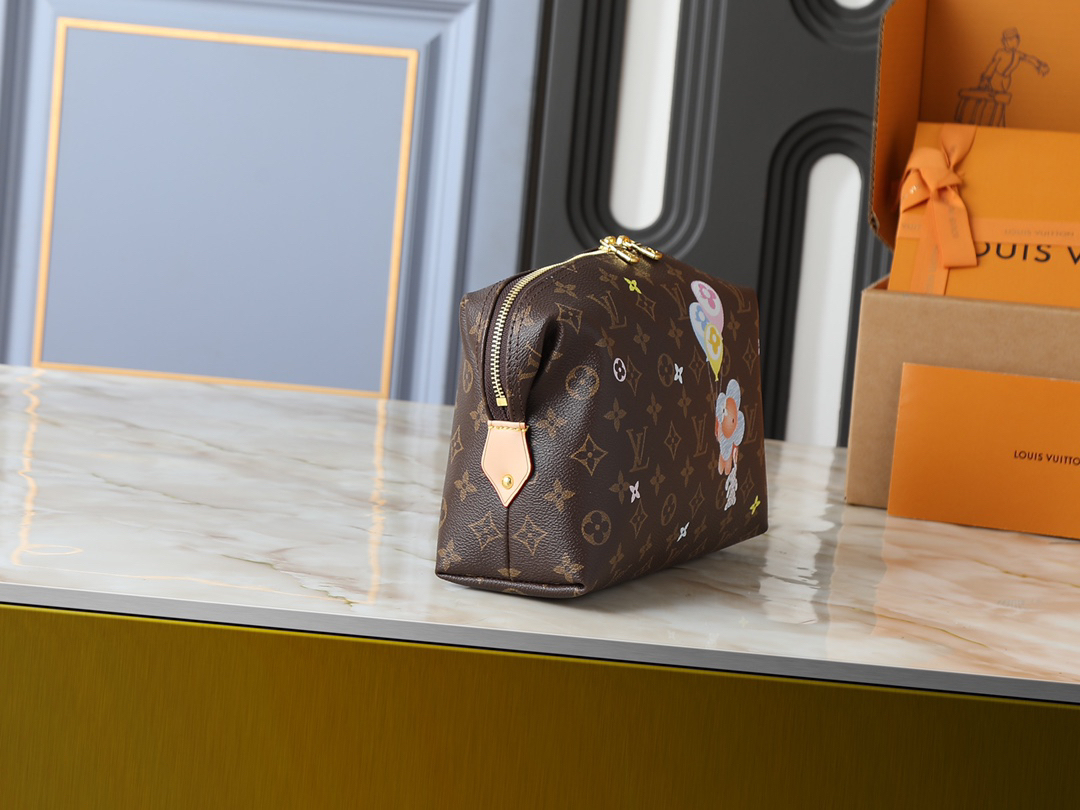 ルイ・ヴィトン ポシェット･コスメティック GM