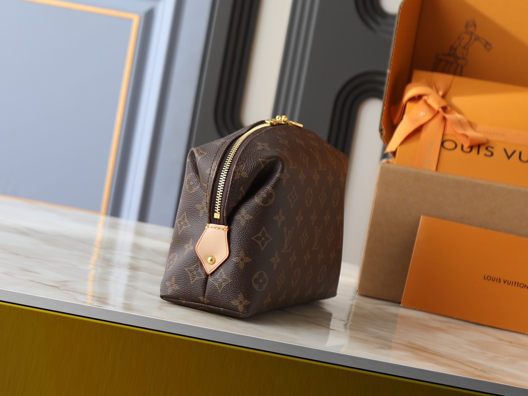 ルイ・ヴィトン ポシェット･コスメティック GM